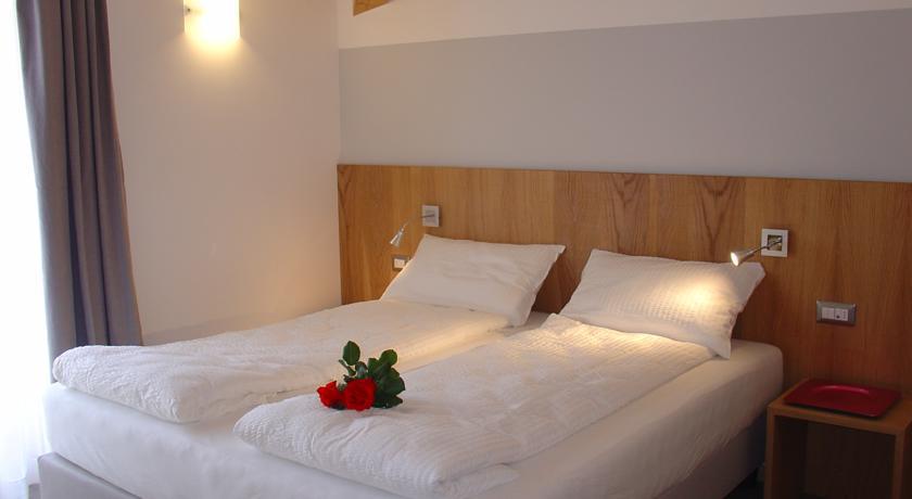 Agriturismo Girasole Fai della Paganella Phòng bức ảnh